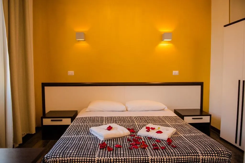 ** Pensión Hotel Chroma Exy - Chroma Italy Italia